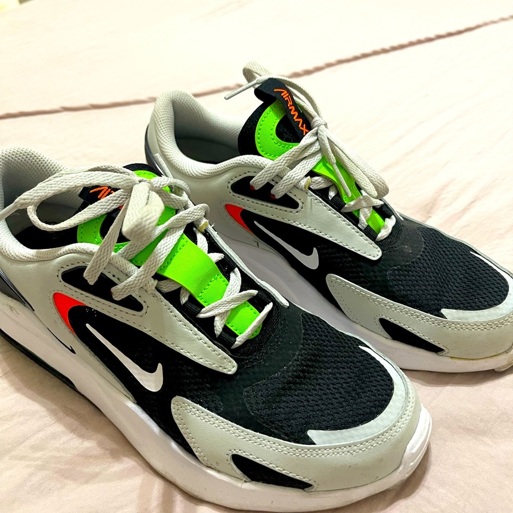 Nike air max